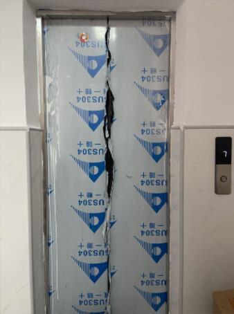 �F��ʩ���D����ݲ�������304���P䓼�һ�rʮ�������xُ